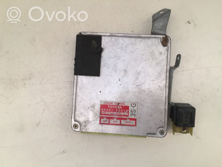 Toyota Corolla E100 Calculateur moteur ECU 8966120210