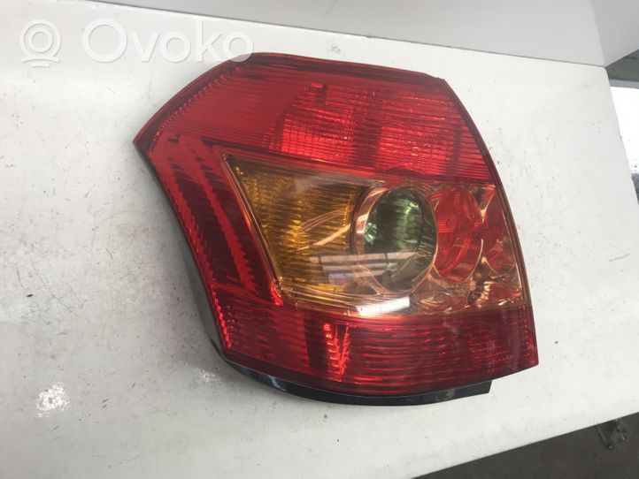 Toyota Corolla E120 E130 Rückleuchte Heckleuchte 