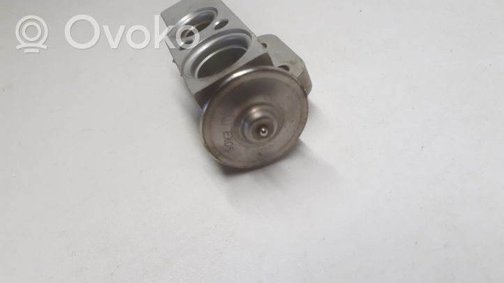 Skoda Fabia Mk1 (6Y) Air conditioning (A/C) expansion valve 52268990