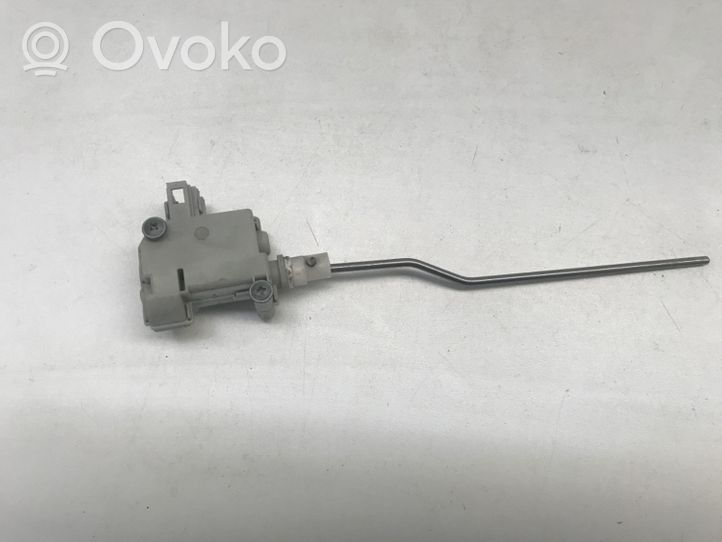 Volkswagen Golf VI Motorino del tappo del serbatoio del carburante 5K6810773A