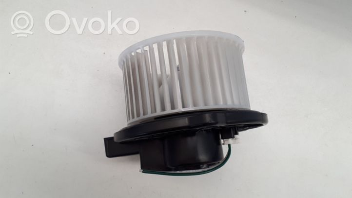 Mazda CX-3 Ventola riscaldamento/ventilatore abitacolo HB111D65106