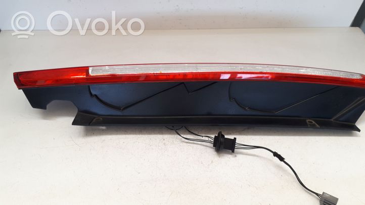 Ford Focus Lampa tylna 8M5113404AD