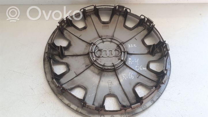 Audi A4 S4 B7 8E 8H R16 wheel hub/cap/trim 4B0601147D