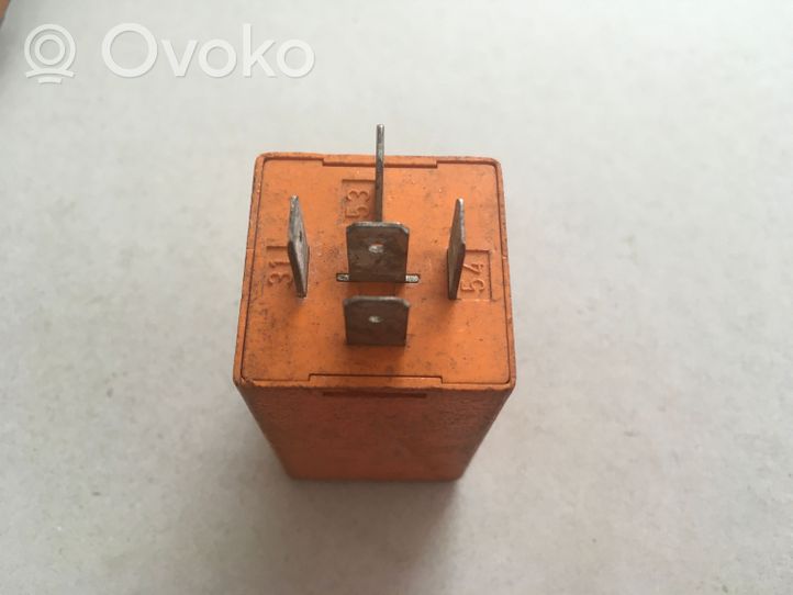 Ford Escort Other relay 92AG14K087AA