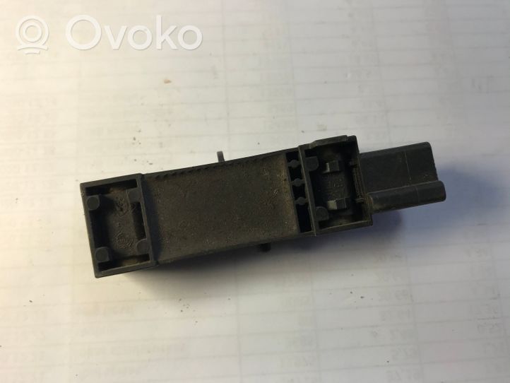 Mitsubishi Carisma Gaisa spilvenu trieciensensors MR397905