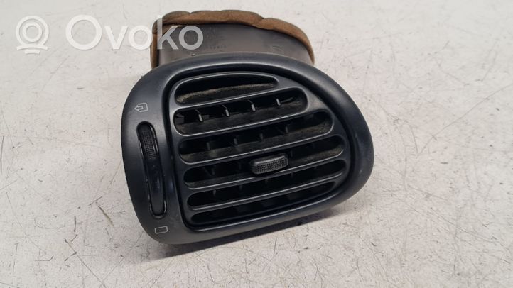 Peugeot 206 Copertura griglia di ventilazione laterale cruscotto 9632184877