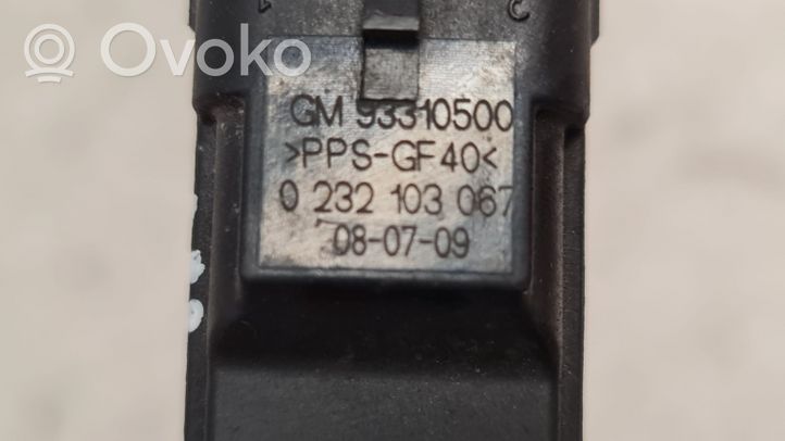 Opel Corsa D Sensore velocità dell’albero motore 93310500