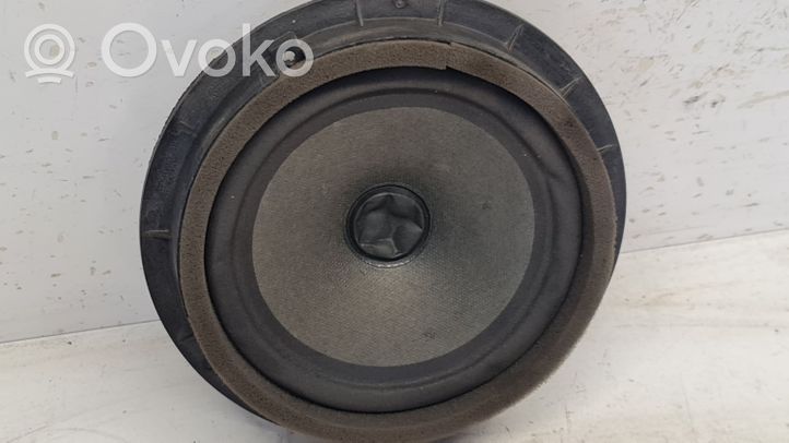 Suzuki Swift Enceinte de porte arrière 3910262J00