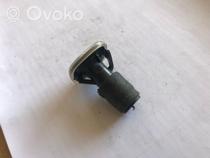 Skoda Roomster (5J) Indicatore di direzione del parafango anteriore 1U0949127B