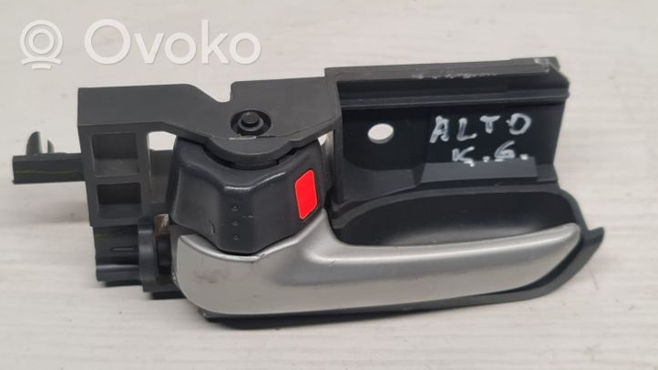 Suzuki Alto Galinė atidarymo rankenėlė vidinė 8313075J0