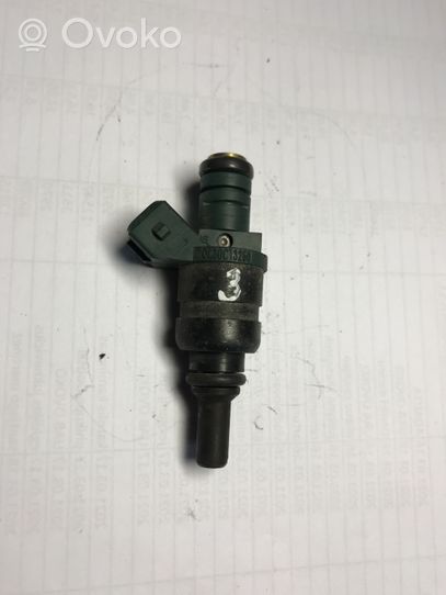 KIA Rio Injecteur de carburant 0K30C13250