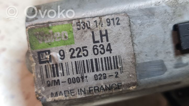 Opel Combo C Moteur d'essuie-glace arrière 9225634