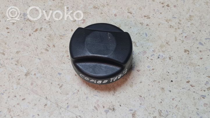 Opel Combo C Fuel tank filler cap 