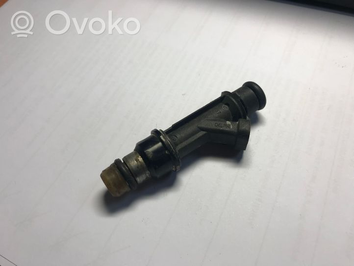 Chevrolet Tacuma Injecteur de carburant 25315853