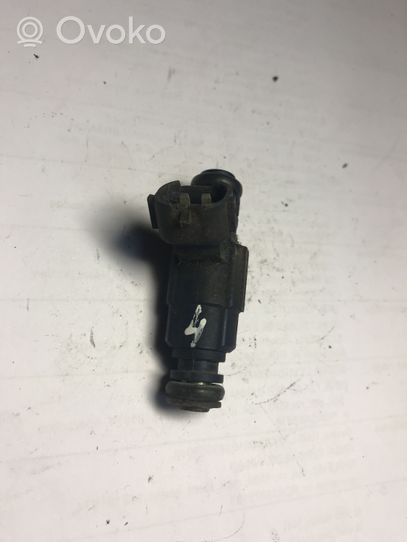 KIA Shuma Fuel injector 9260930009