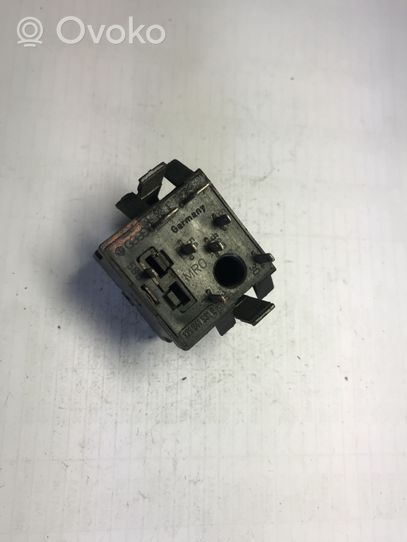 Volkswagen Golf I Light switch 171941531E