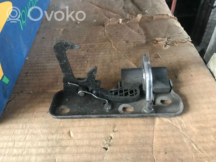 Volkswagen Golf V Anello/gancio chiusura/serratura del vano motore/cofano 1K0823480