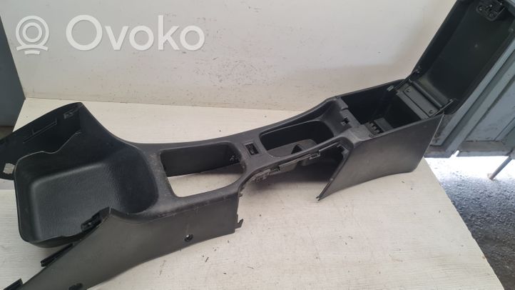 Toyota Avensis T220 Armrest 