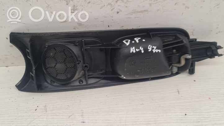 Audi A4 S4 B5 8D Klamka wewnętrzna drzwi przednich 8D0837020