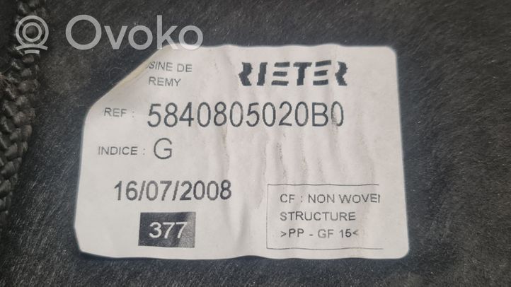 Toyota Avensis T250 Tavaratilan kaukalon tekstiilikansi 5840805020B0