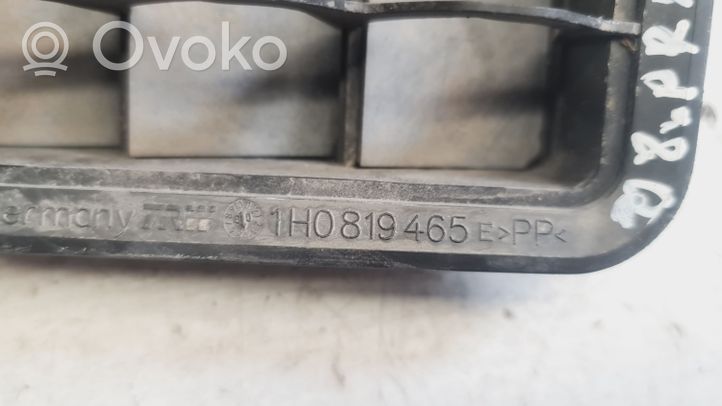 Skoda Praktik (5J8) Kratka wentylacyjna pod zderzakiem tylnym 1H0819465E