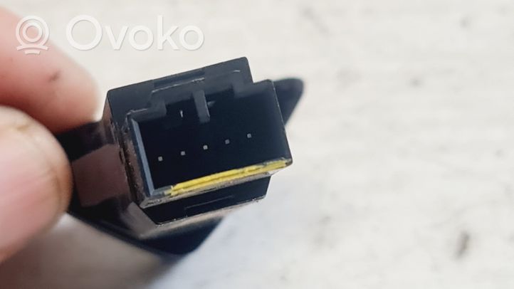 Volvo S60 Interruttore luci di emergenza 9441045