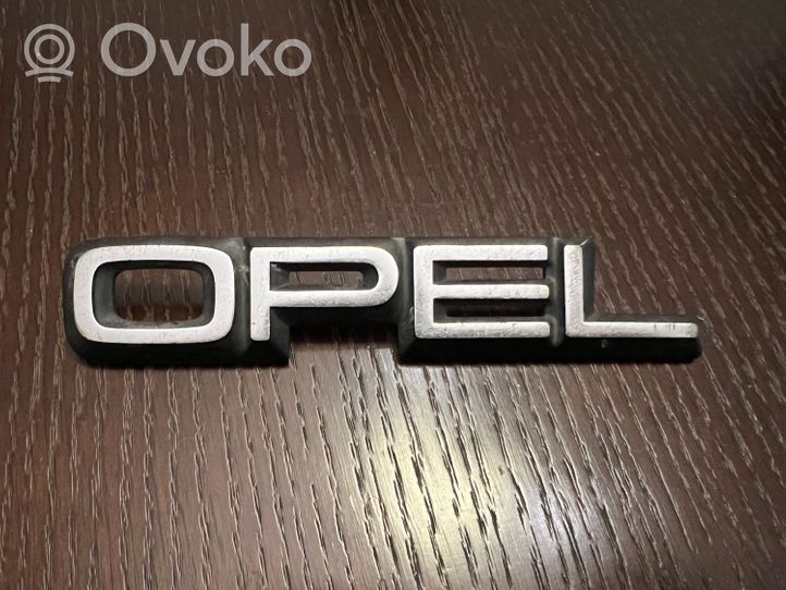 Opel Omega A Logo, emblème de fabricant 90046840