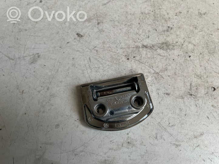 Audi A4 S4 B8 8K Fissaggio gancio/anello 1K0864203