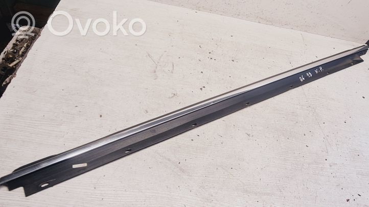 Audi A6 S6 C5 4B Rivestimento modanatura del vetro della portiera anteriore 4B0853283