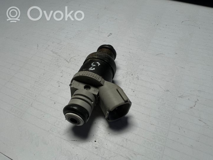 Mitsubishi Colt CZ3 Fuel injector MR988977