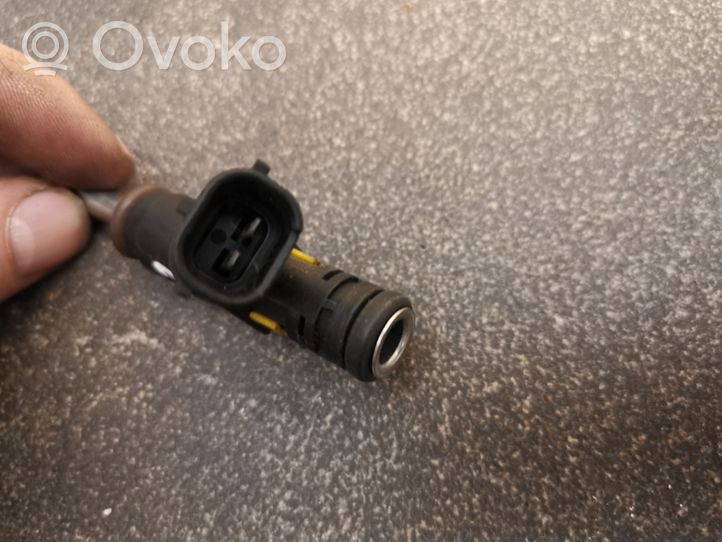 Peugeot 308 Injecteur de carburant V752817680