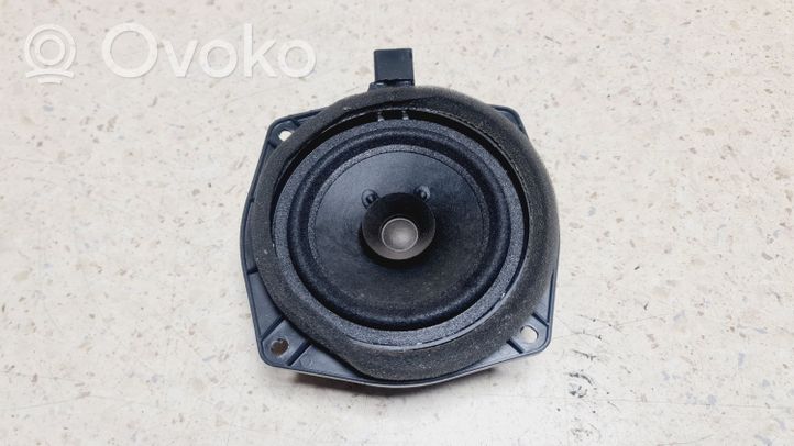 Mitsubishi Colt Enceinte de porte arrière MN141417