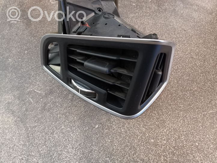 Ford Grand C-MAX Šoninės oro grotelės AM51R018B09AGW