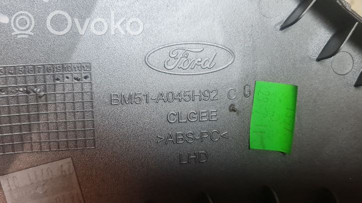 Ford Focus Kita centrinė konsolės (tunelio) detalė BM51A045H92