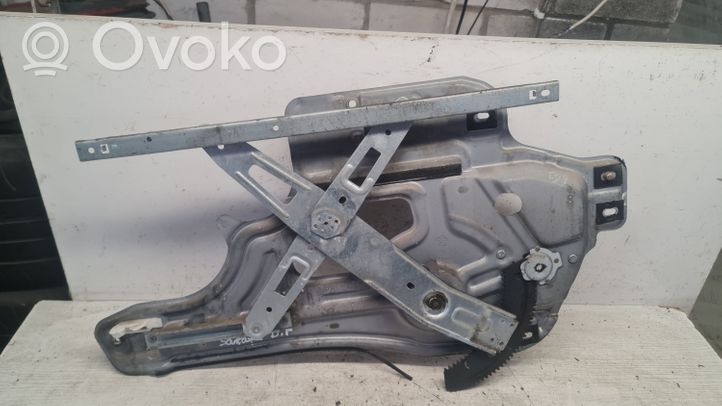 Hyundai Santa Fe Priekinis el. lango pakėlimo mechanizmas be varikliuko 8248026050