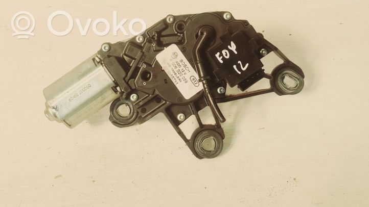 Volkswagen Fox Aizmugurējā loga tīrītājs F006B20059