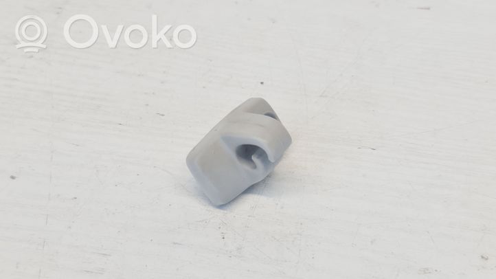 Volkswagen Fox Clip/gancio/supporto per aletta parasole 5Z0857561