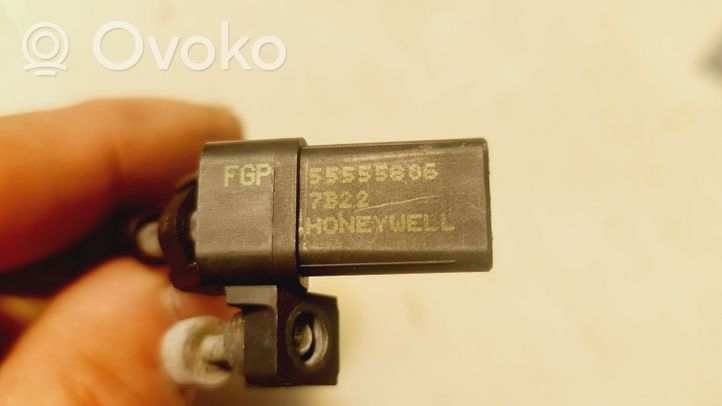 Opel Astra H Generator impulsów wału korbowego 55555806