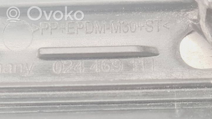 Opel Astra H Front door glass trim molding 024469111