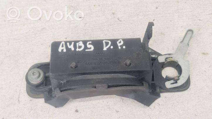 Audi A4 S4 B5 8D Klamka zewnętrzna drzwi przednich 4A0837206D