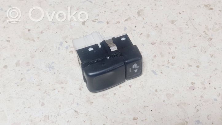 Volvo 850 Interruptor de calefacción del asiento 9148766