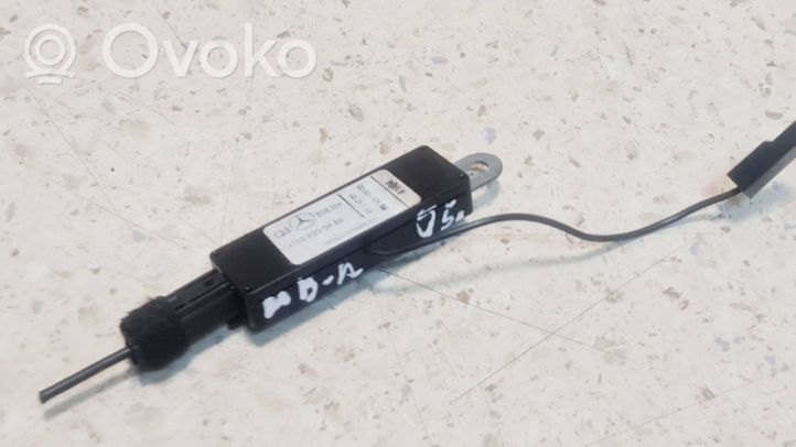 Mercedes-Benz A W169 Antenos stiprintuvas A1698200489