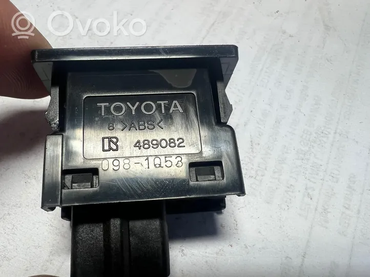 Toyota Corolla E120 E130 Przycisk centralnego zamka 0981053