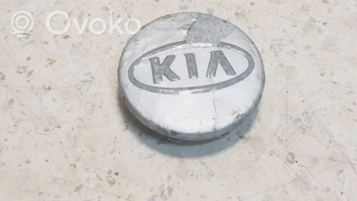 KIA Carnival Original wheel cap 529002F000