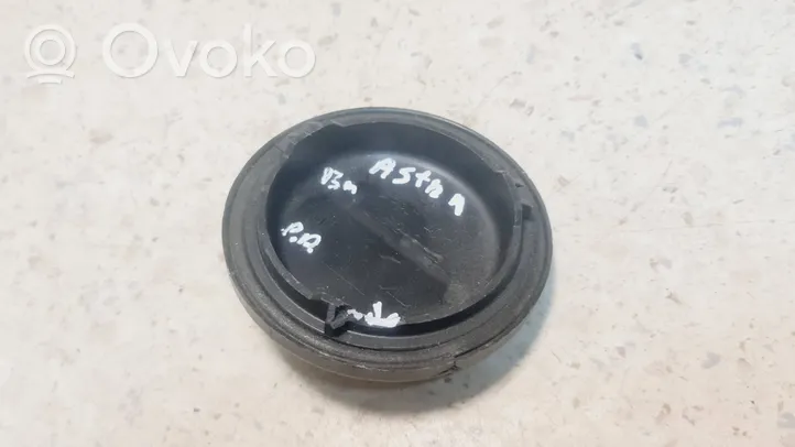 Opel Astra J Cache-poussière de phare avant 1305219122