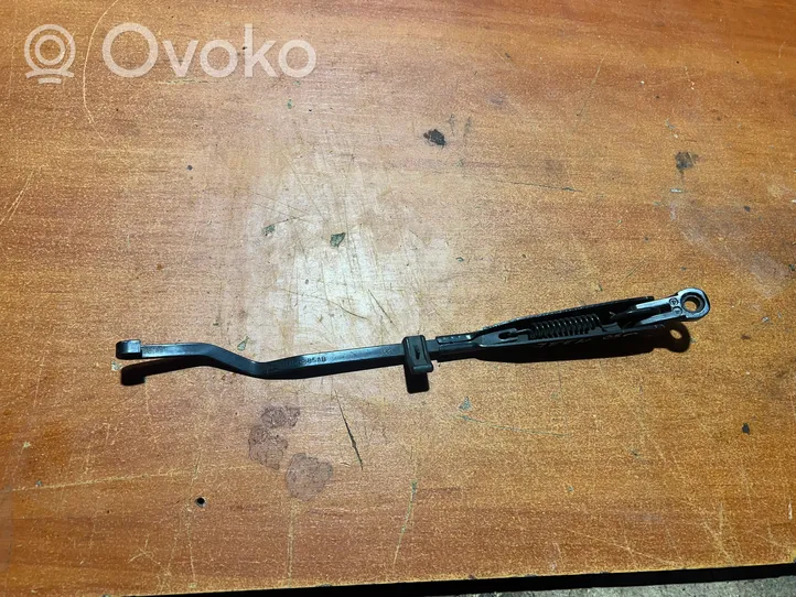 Jeep Cherokee Ramię wycieraczki szyby tylnej 55155885AB