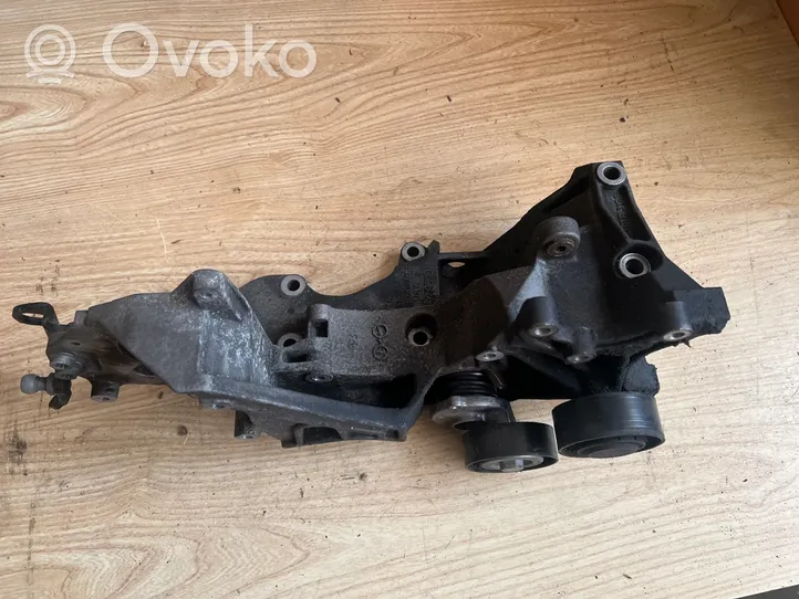 Audi A4 S4 B8 8K Generator/alternator bracket 03L903139E