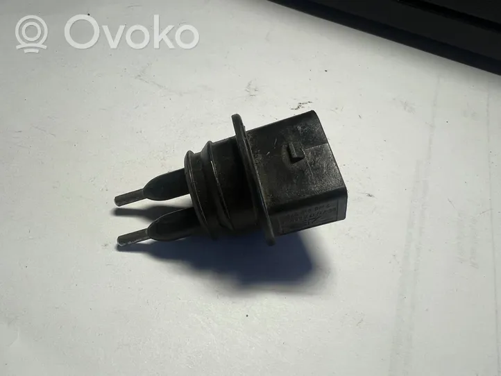 Audi A6 S6 C5 4B Logu šķidruma līmeņa sensors 7M0919378