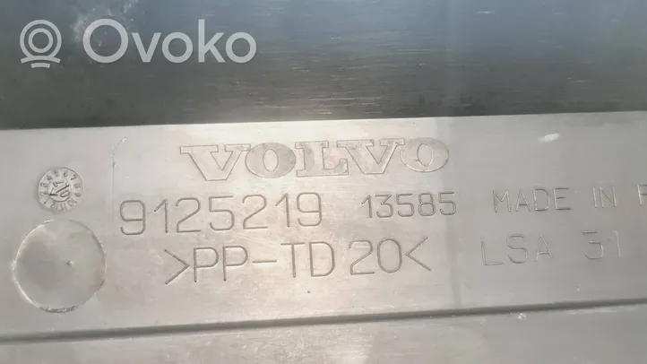 Volvo V70 Część rury dolotu powietrza 9125219