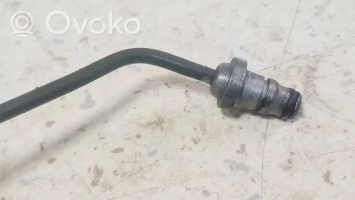 307593803336 Volvo V70 Clutch pipe/line, 35.00 € | RRR